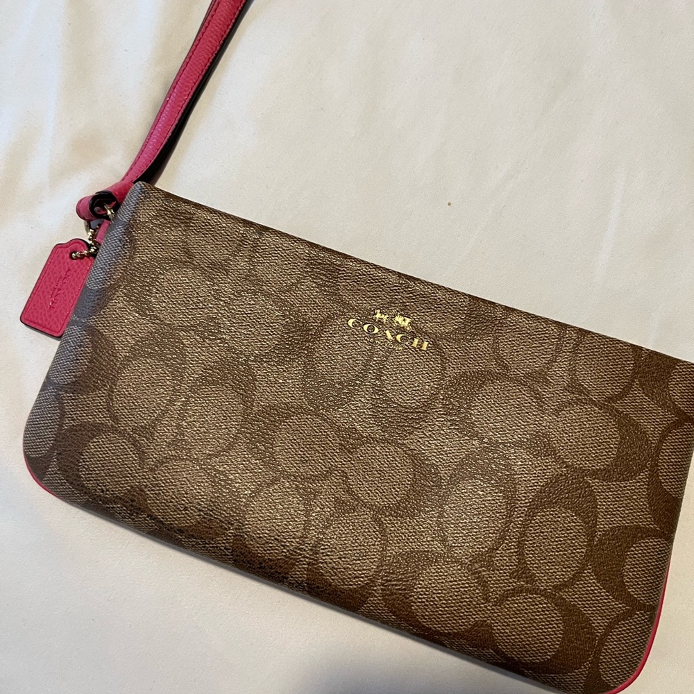 Authentic Coach Crossbody - Picture 4 of 8